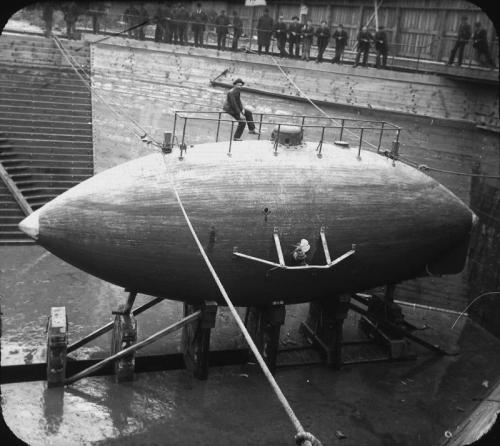 1892 wooden submarine Detroit